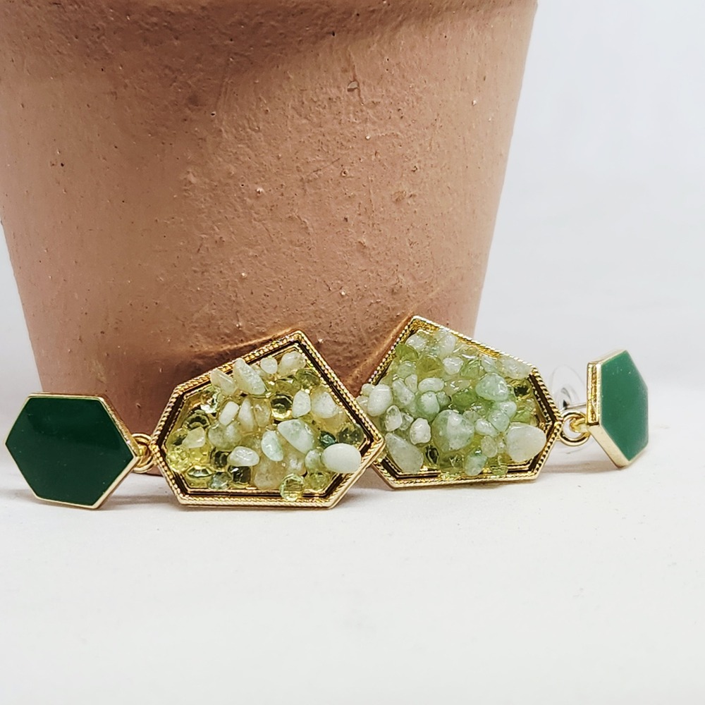 Green Geometric Stone Chip Drop Earrings Gold Tone‎ Hexagon Statement Jewelry - Picture 7 of 8